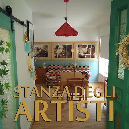 La finestra sul cortile Bed & Breakfast Atri Exterior foto